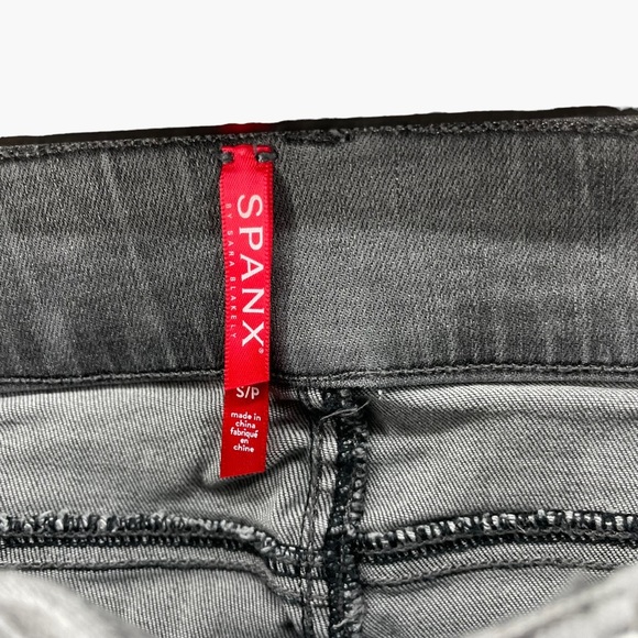 SPANX Distressed Denim Leggings in Vintage Grey‎ - Picture 3 of 8